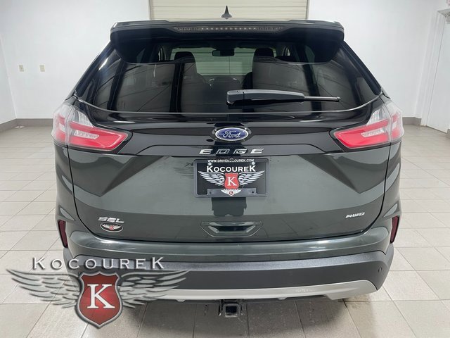 Used 2022 Ford Edge SEL w/ Convenience Package image 5