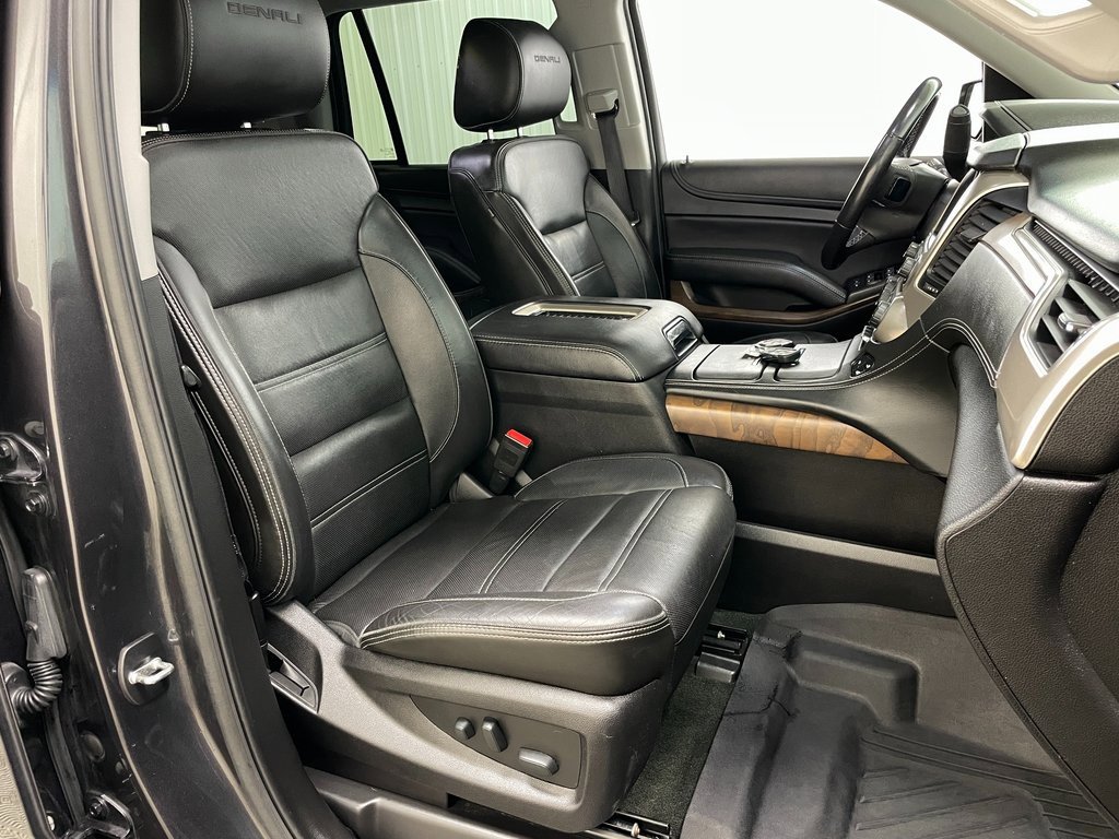 Used 2018 GMC Yukon Denali image 45