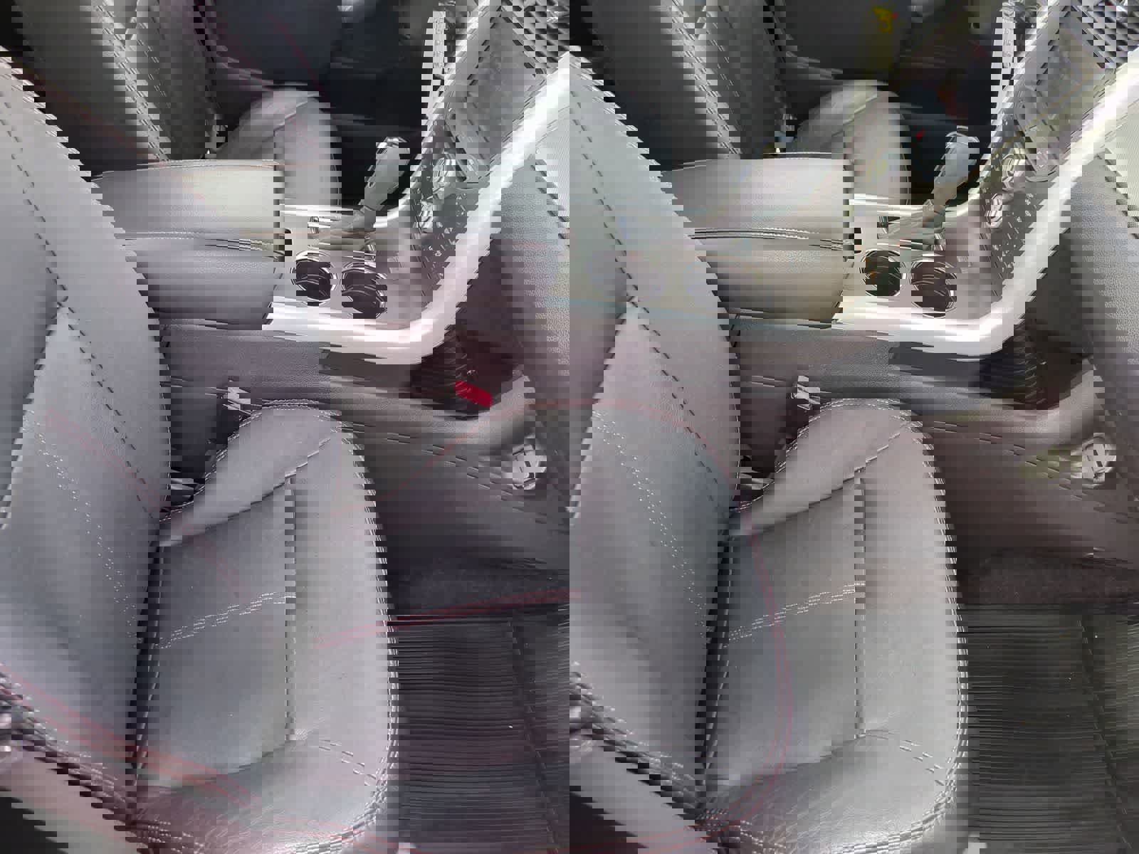 Used 2012 Ford Edge SEL FWD image 22