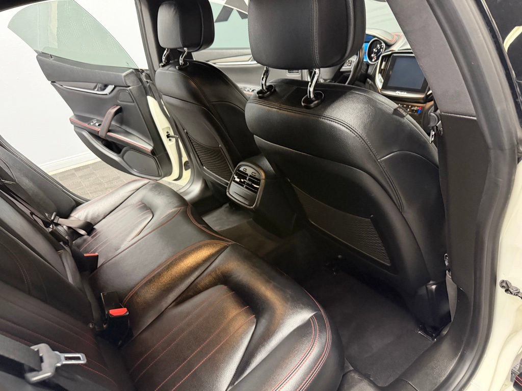 Used 2019 Maserati Ghibli S RWD image 46
