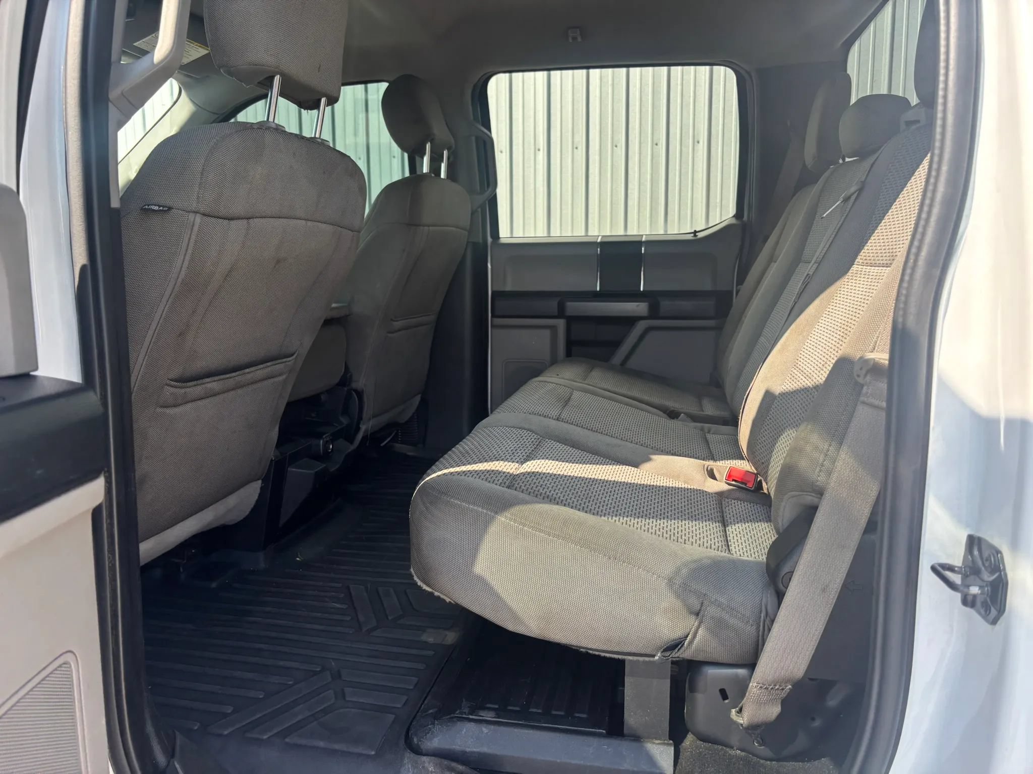 Used 2019 Ford F250 XLT w/ Snow Plow Prep Package AWD/4WD image 18