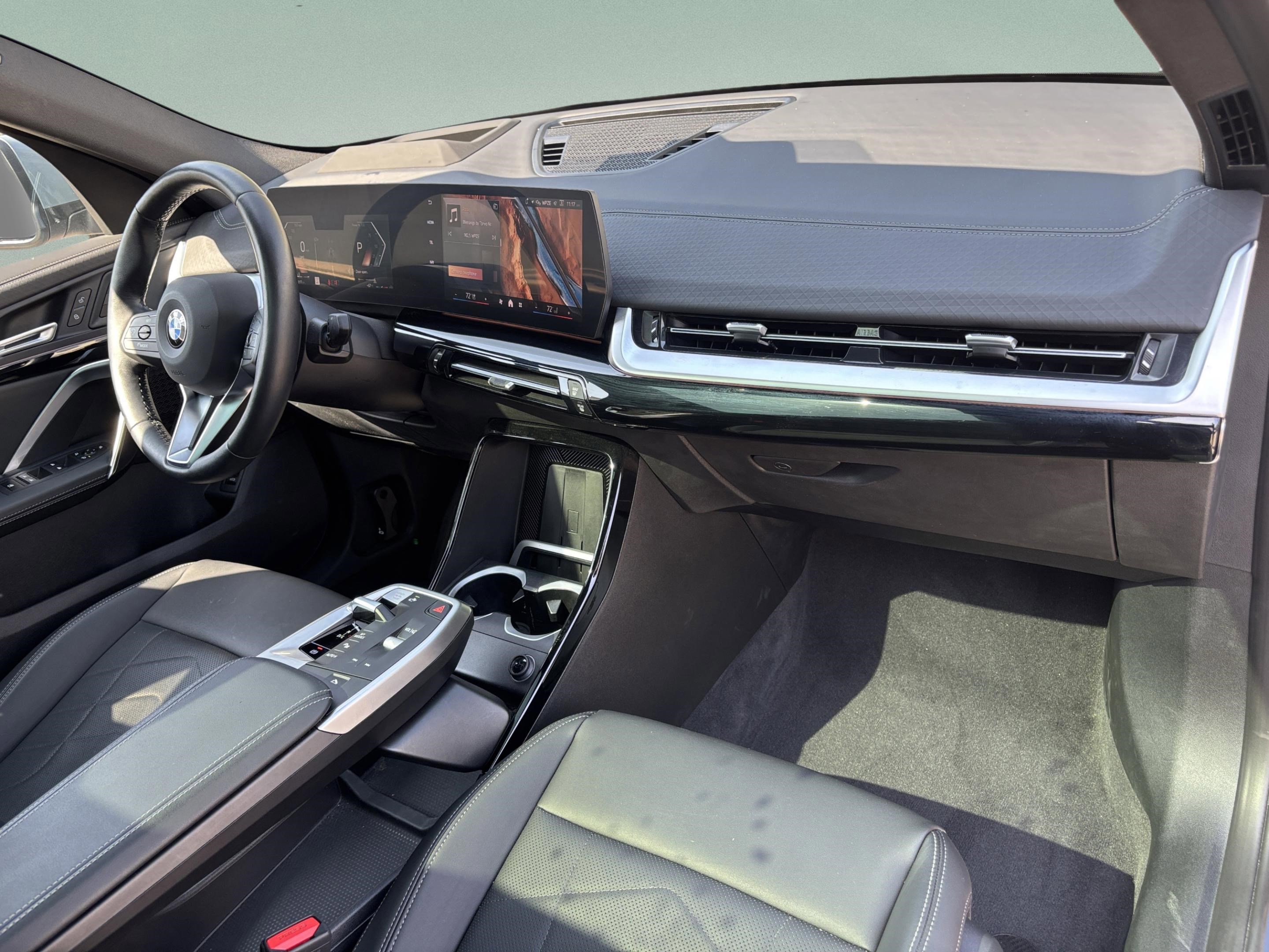 Used 2025 BMW X2 xDrive28i image 23