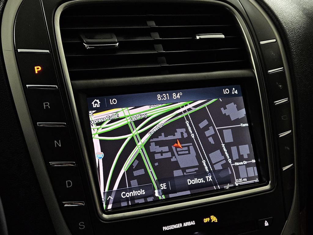 Used 2020 Lincoln Nautilus Reserve AWD/4WD image 9