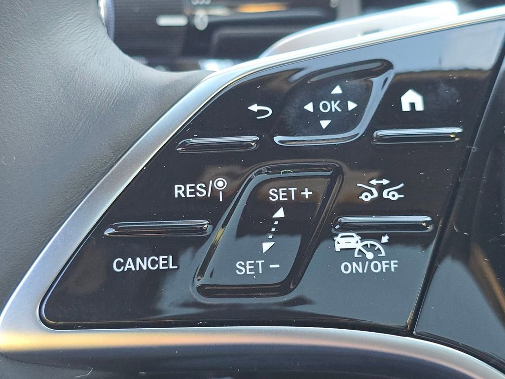 New 2026 Mercedes-Benz E 450 4MATIC Sedan image 34