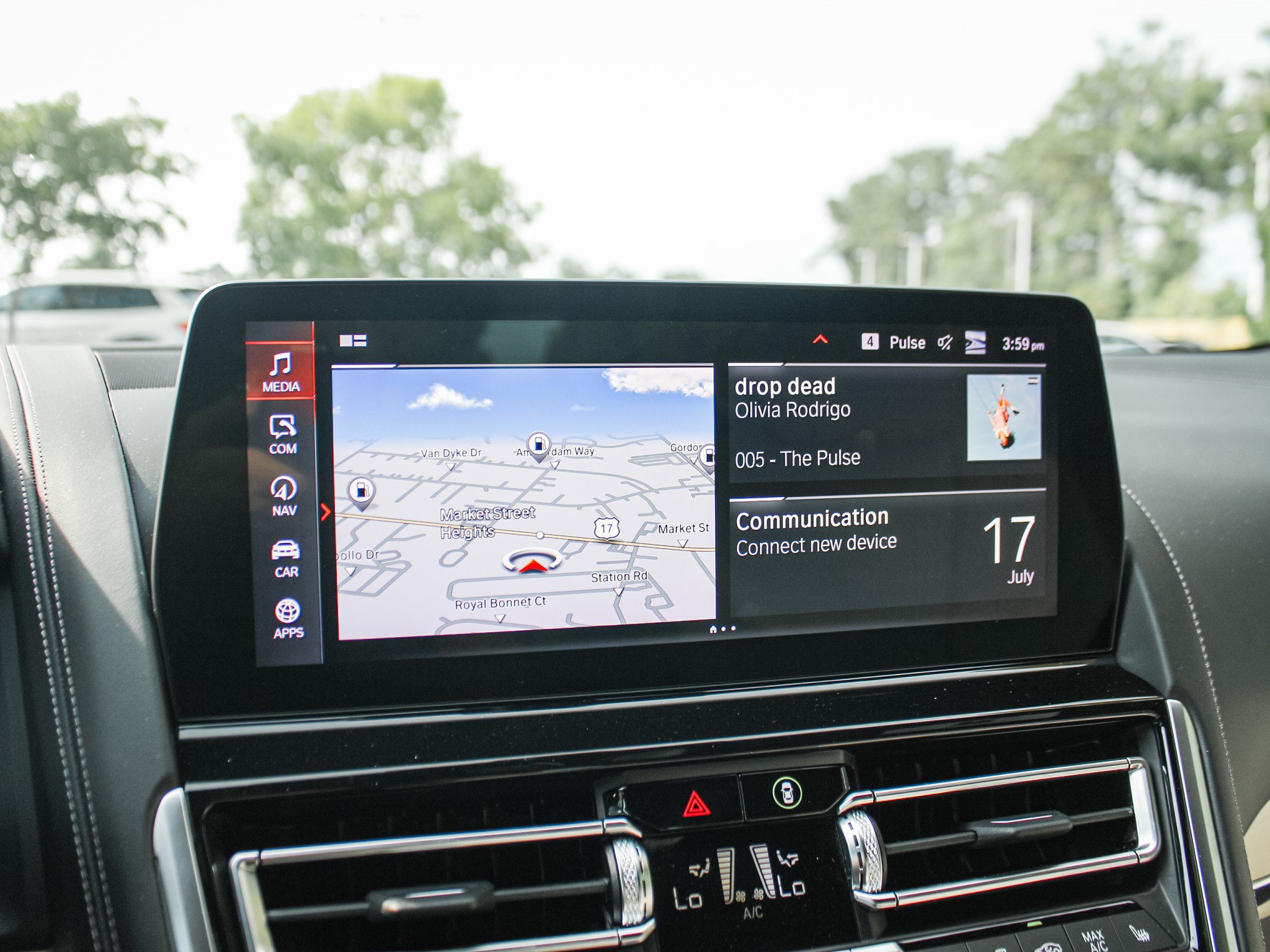 Used 2026 BMW 840i Coupe RWD image 23