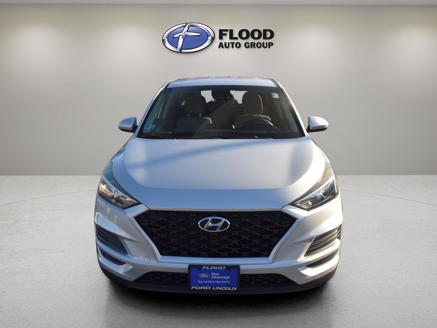 Used 2019 Hyundai Tucson SE image 2