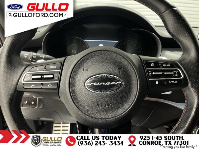 Used 2020 Kia Stinger GT1 RWD image 23