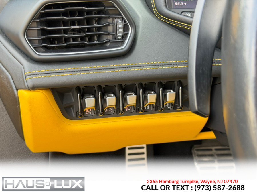 Used 2016 Lamborghini Huracan LP 610-4 AWD/4WD image 27