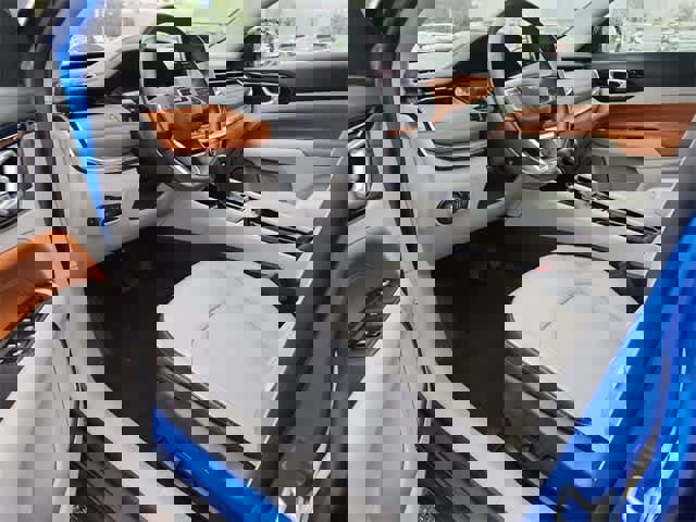 Used 2022 Jeep Compass Limited image 2