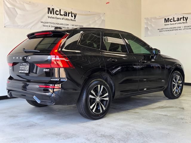 Certified 2024 Volvo XC60 B5 Core w/ Climate Package AWD/4WD image 7