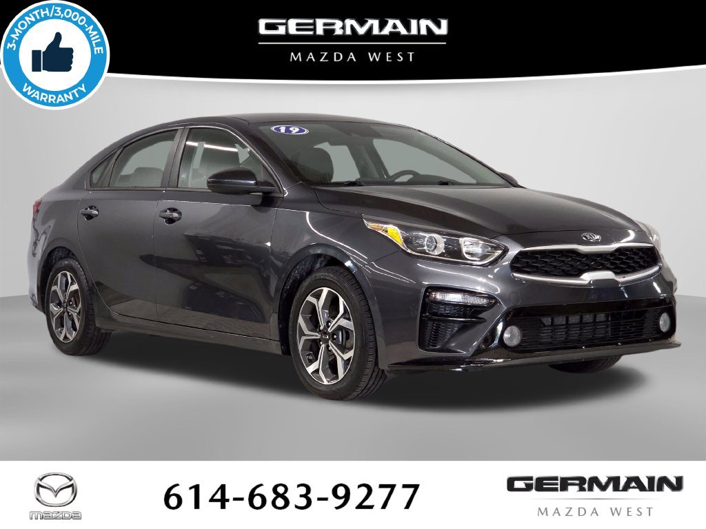 Used 2019 Kia Forte LXS FWD image 5