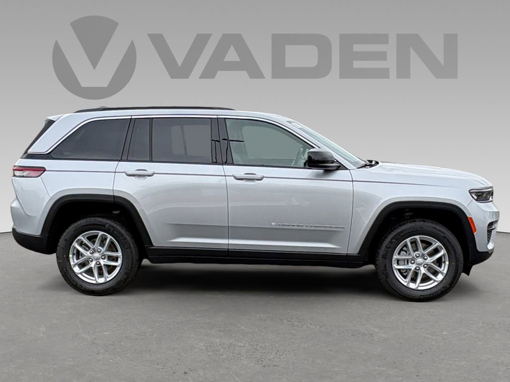New 2026 Jeep Grand Cherokee Laredo X image 7