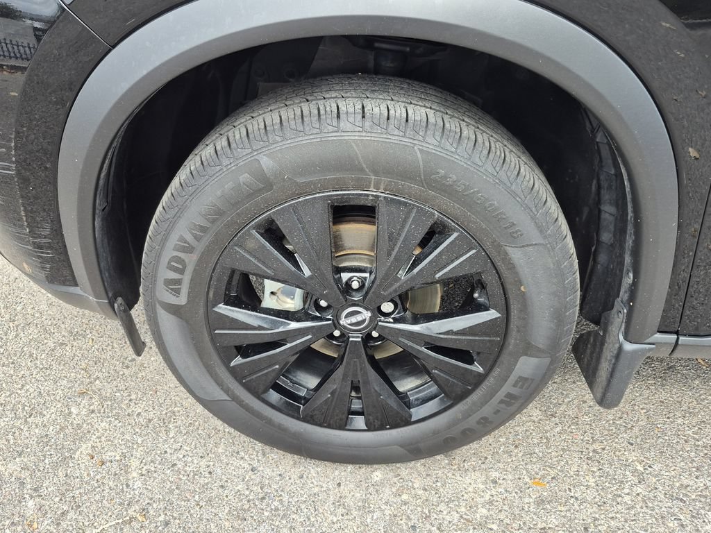 Used 2023 Nissan Rogue SV w/ SV Premium B Package AWD/4WD image 18