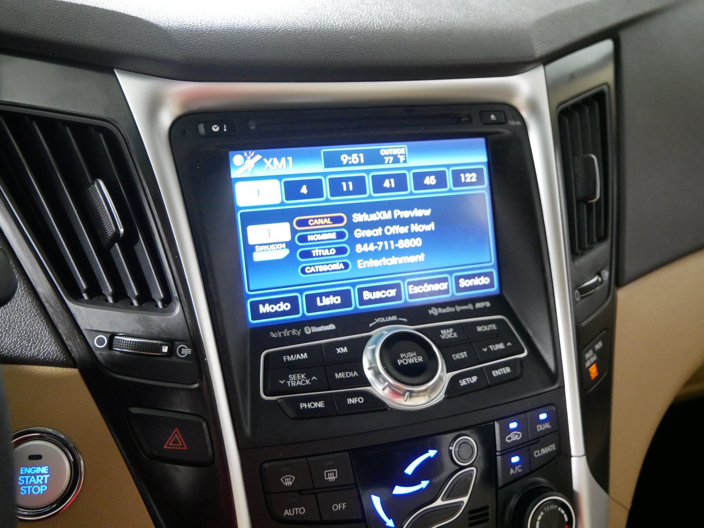 Used 2013 Hyundai Sonata Limited w/ Premium Pkg FWD image 22