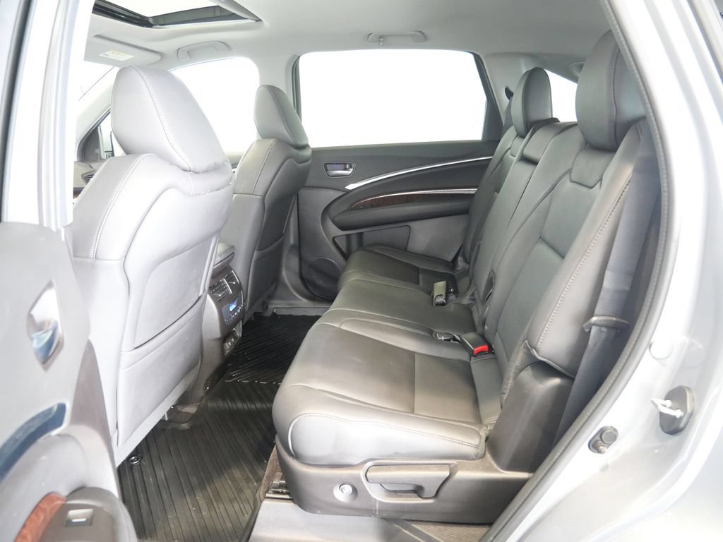 Used 2018 Acura MDX w/ Technology Package AWD/4WD image 25