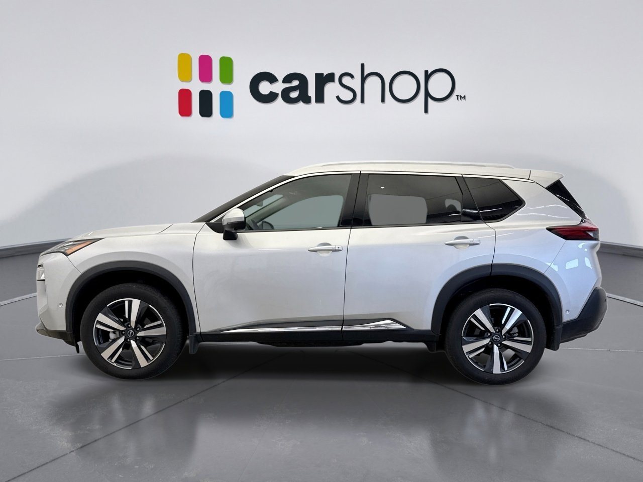 Used 2023 Nissan Rogue SL w/ SL Premium Package AWD/4WD image 2