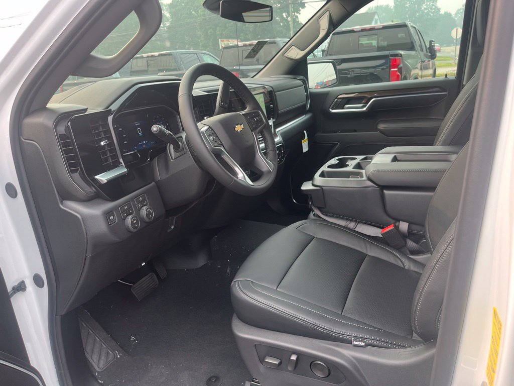 New 2026 Chevrolet Silverado 1500 LT AWD/4WD image 10