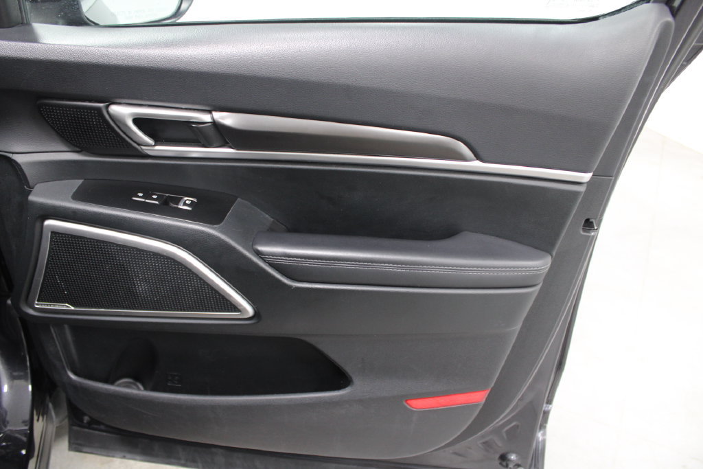 Used 2025 Kia Telluride S FWD image 24