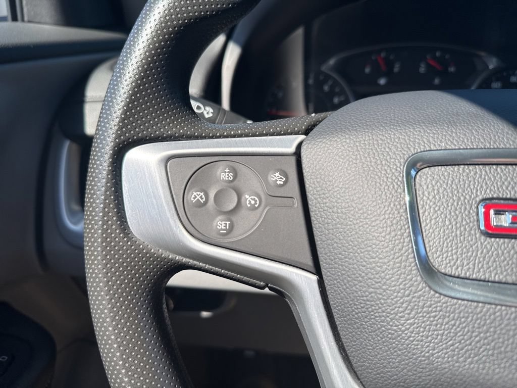 Used 2024 GMC Terrain SLE AWD/4WD image 18