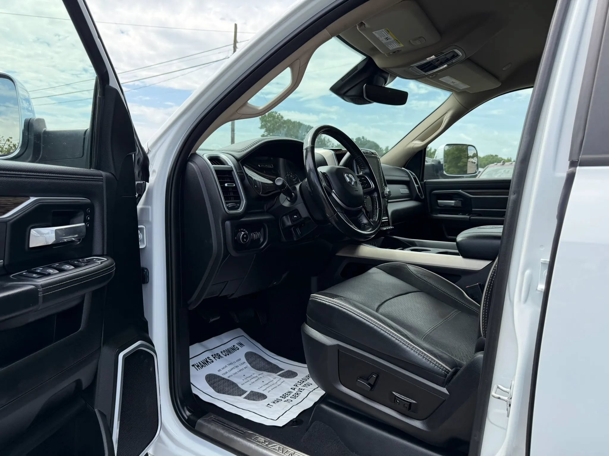 Used 2020 RAM 2500 Laramie AWD/4WD image 23
