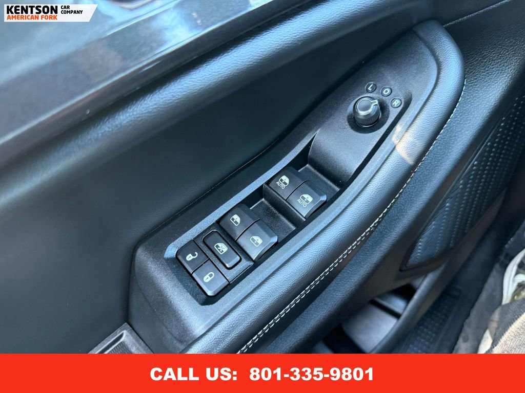 Used 2023 Jeep Grand Cherokee Altitude image 22