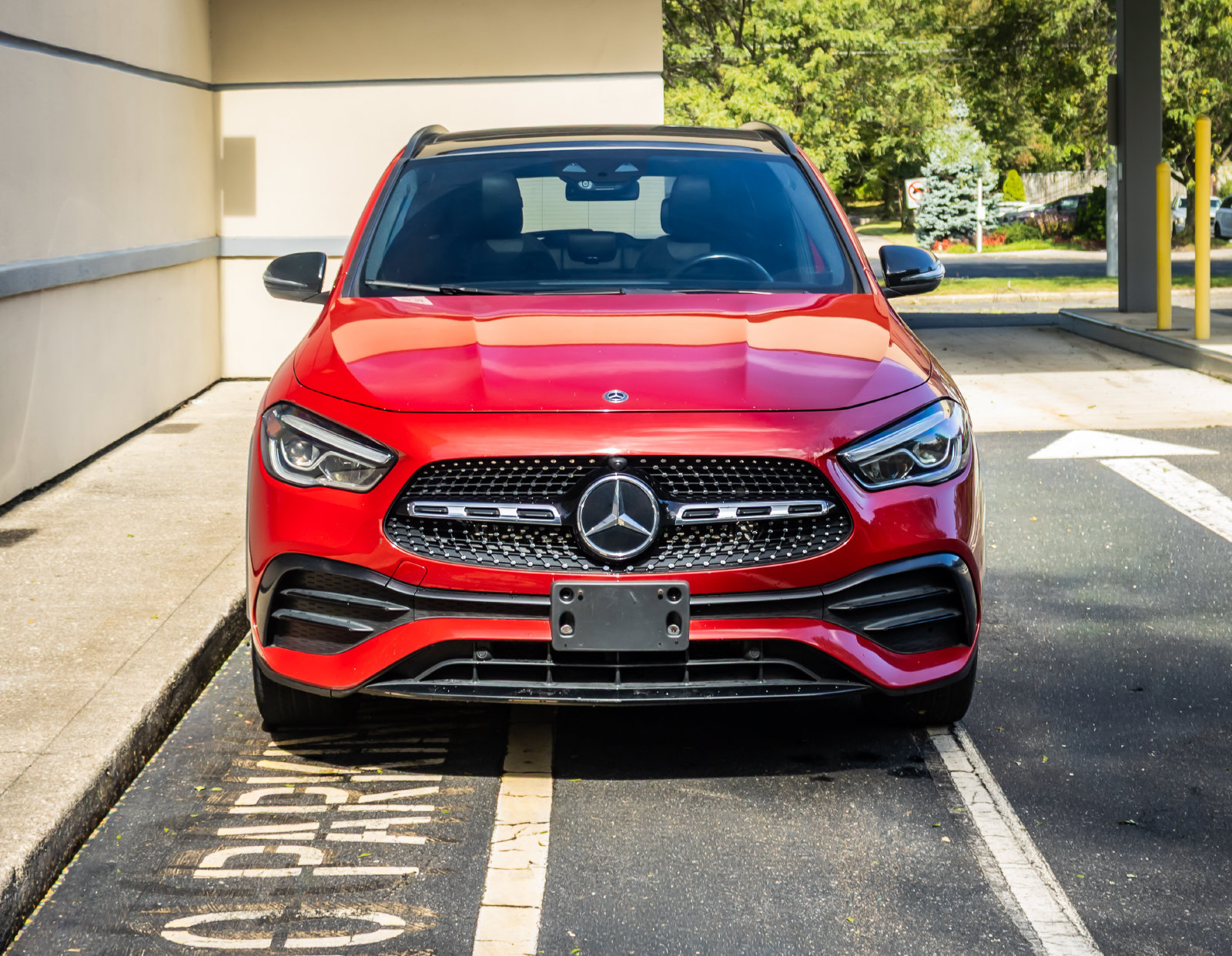 Used 2021 Mercedes-Benz GLA 250 4MATIC image 2