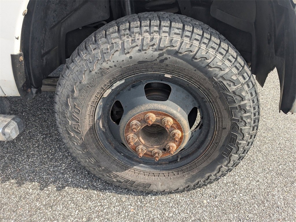 Used 2015 RAM 3500 Tradesman w/ Chrome Appearance Group image 11