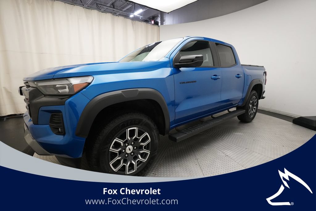 Used 2024 Chevrolet Colorado Z71 w/ Z71 Convenience Package 2 AWD/4WD image 1