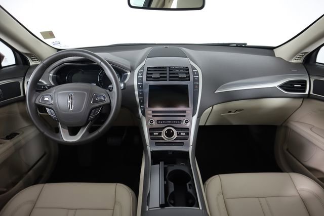 Used 2017 Lincoln MKZ Premiere image 23