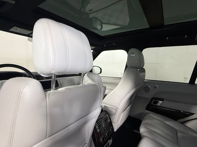 Used 2017 Land Rover Range Rover HSE AWD/4WD image 22
