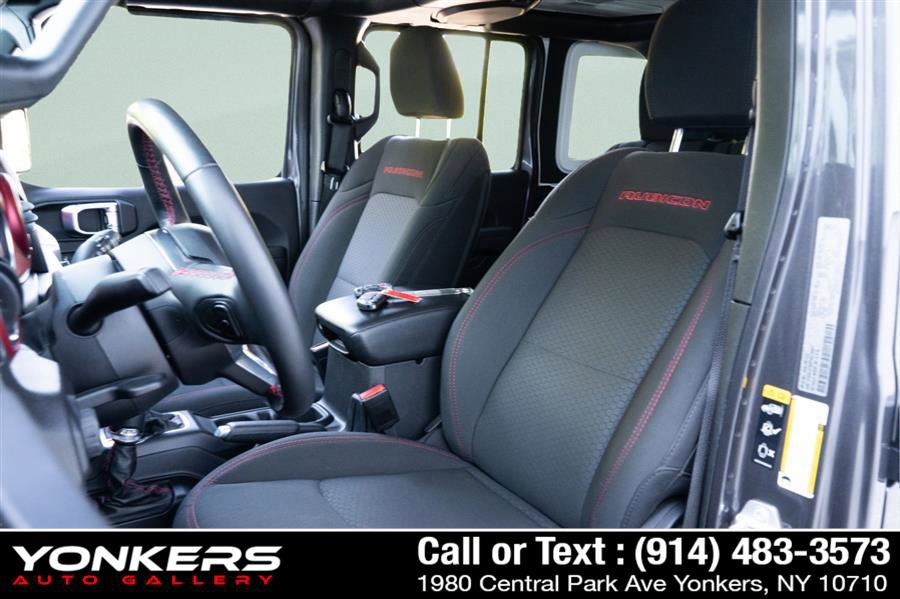 Used 2023 Jeep Wrangler Unlimited Rubicon w/ Safety Group AWD/4WD image 45