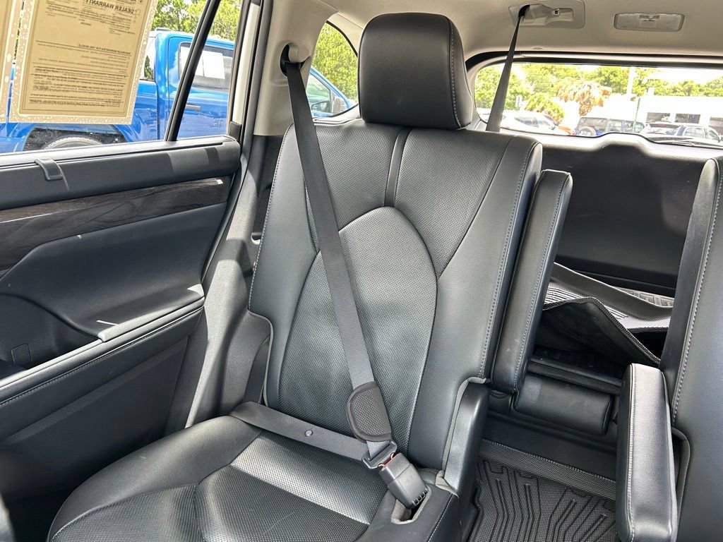 Used 2021 Toyota Highlander Limited AWD/4WD image 13