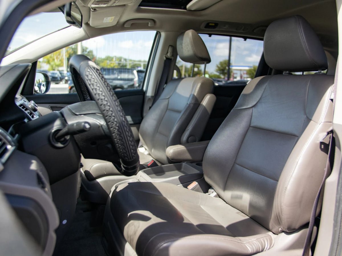 Used 2015 Honda Odyssey EX-L image 17