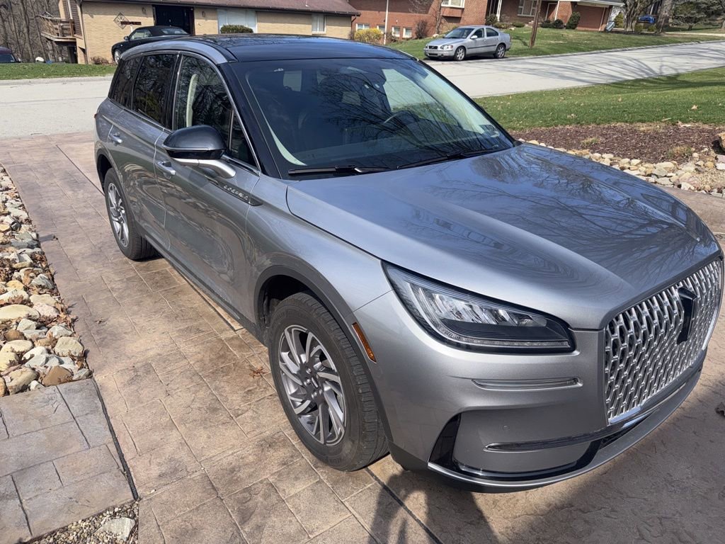 Certified 2023 Lincoln Corsair Standard w/ Equipment Group 101A image 7