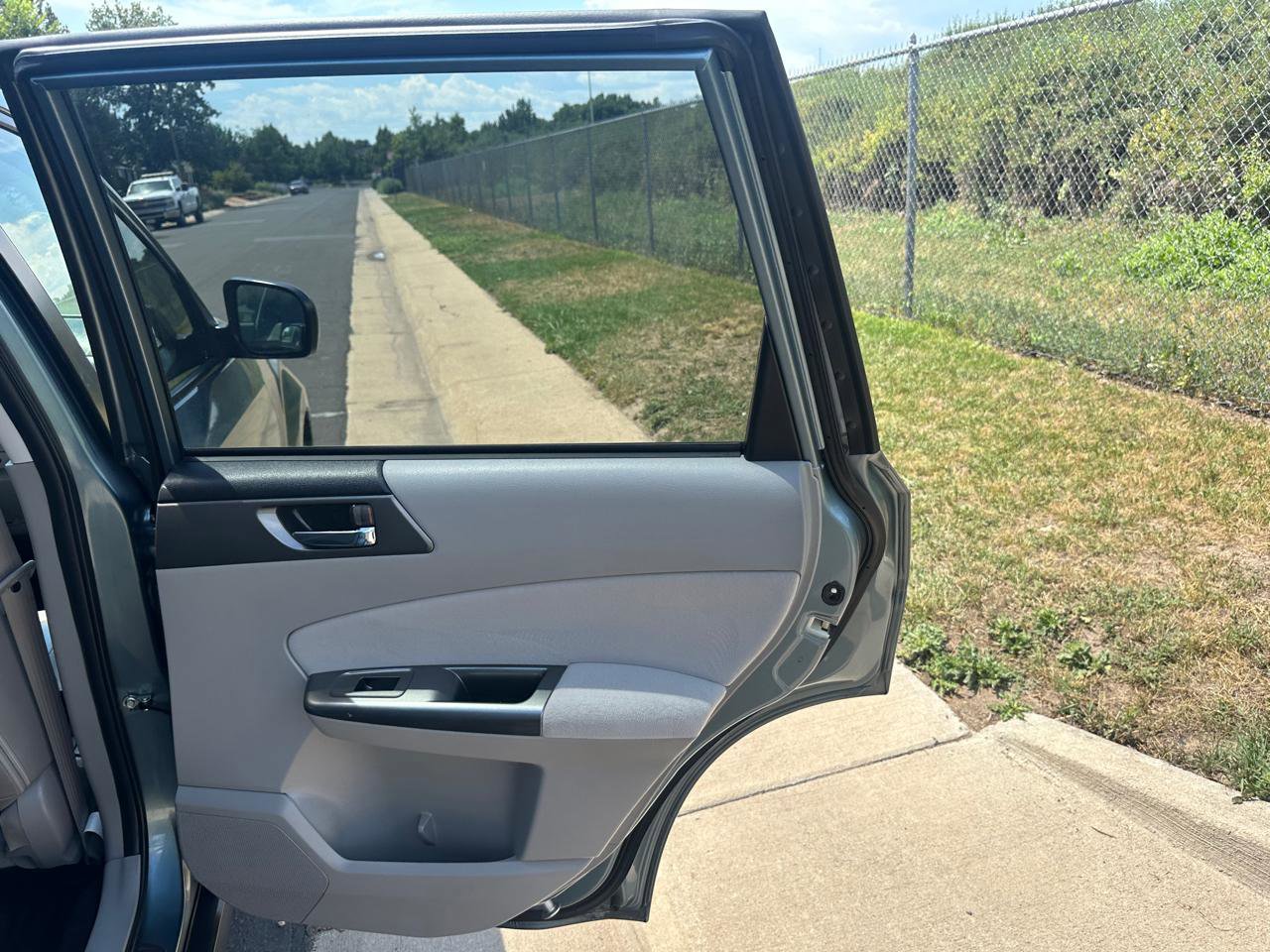 Used 2011 Subaru Forester 2.5X Limited image 14