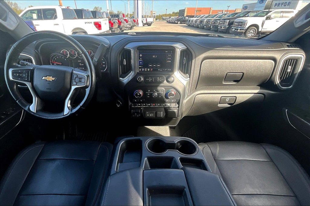Used 2021 Chevrolet Silverado 1500 LTZ AWD/4WD image 15