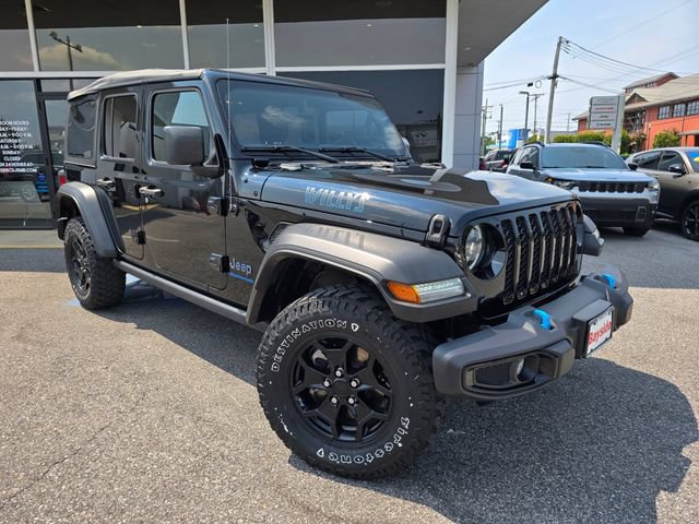 Used 2023 Jeep Wrangler Unlimited w/ Cold Weather Group AWD/4WD image 2