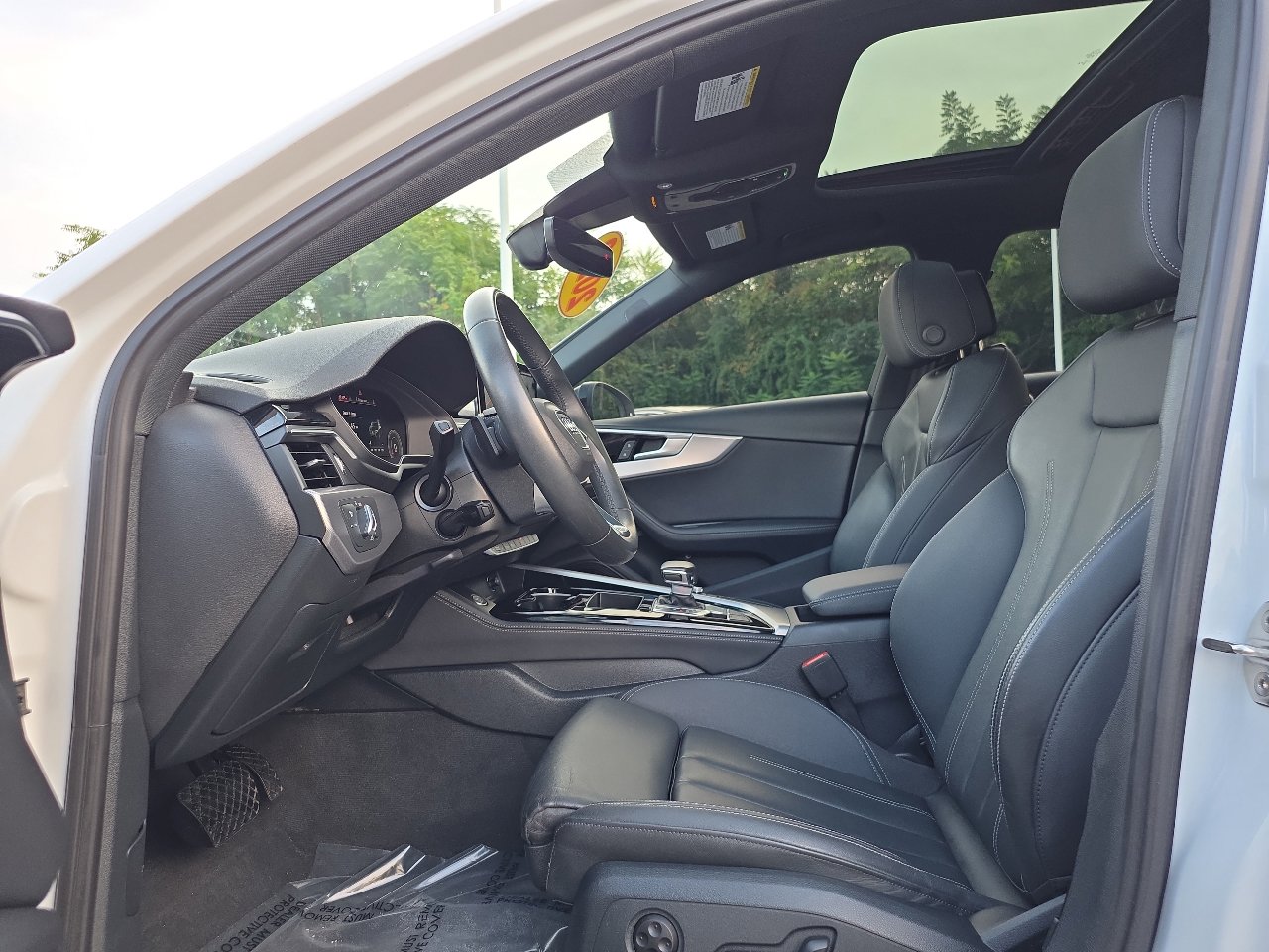 Used 2023 Audi A4 2.0T Premium Plus w/ Premium Plus Package image 25