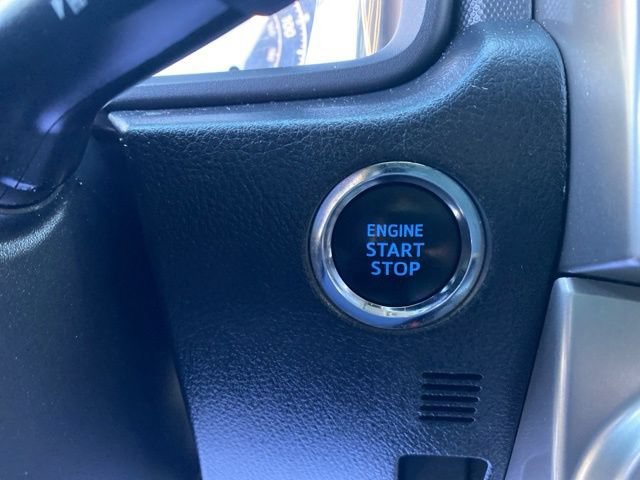 Used 2020 Toyota 4Runner SR5 Premium AWD/4WD image 19