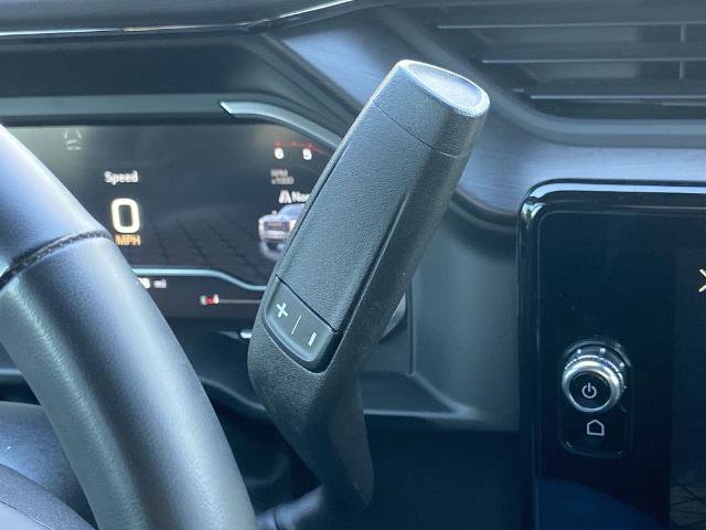 Used 2024 GMC Sierra 2500 AT4 w/ AT4 Preferred Package image 12