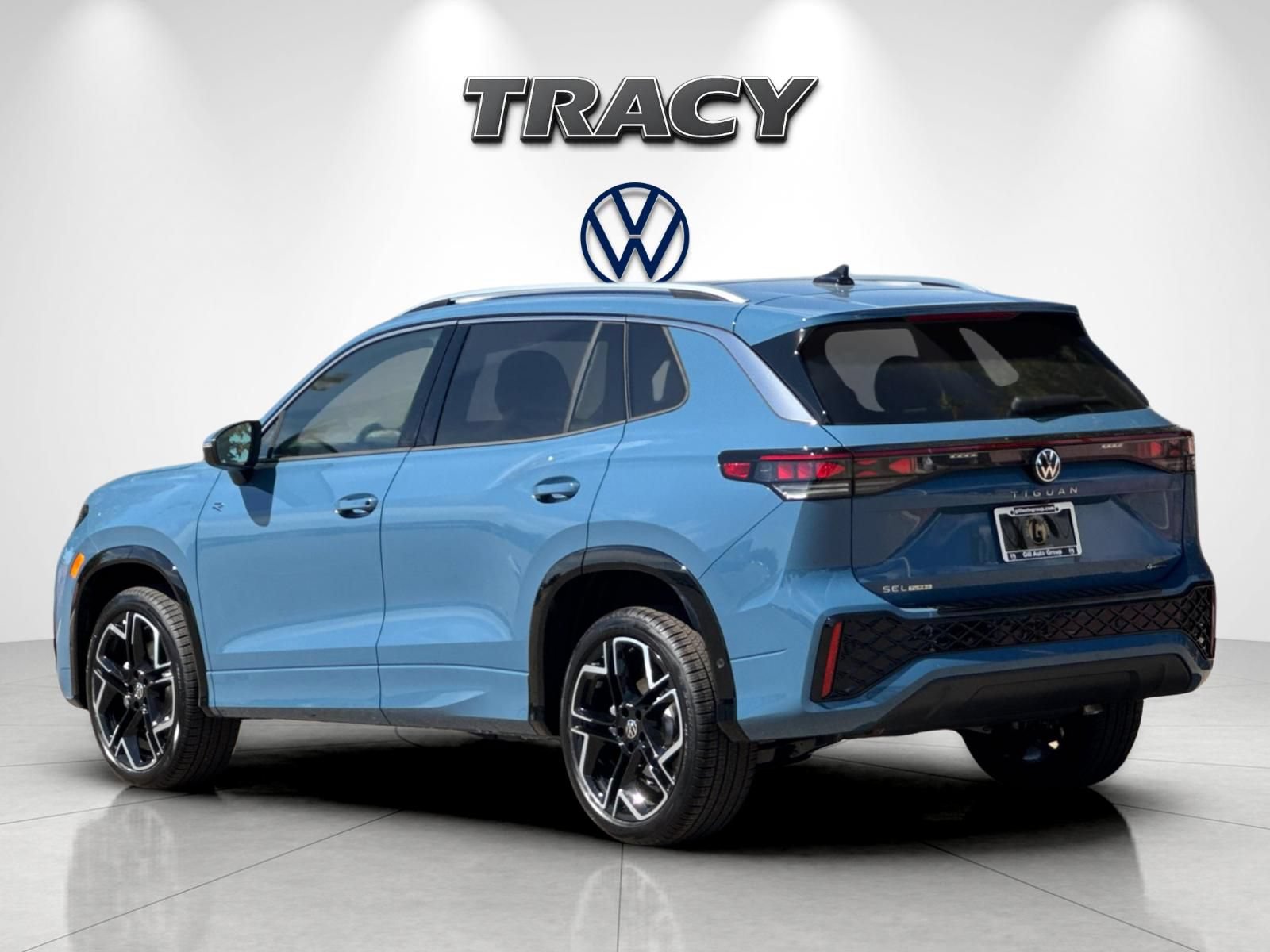 New 2026 Volkswagen Tiguan SEL R-Line AWD/4WD image 6
