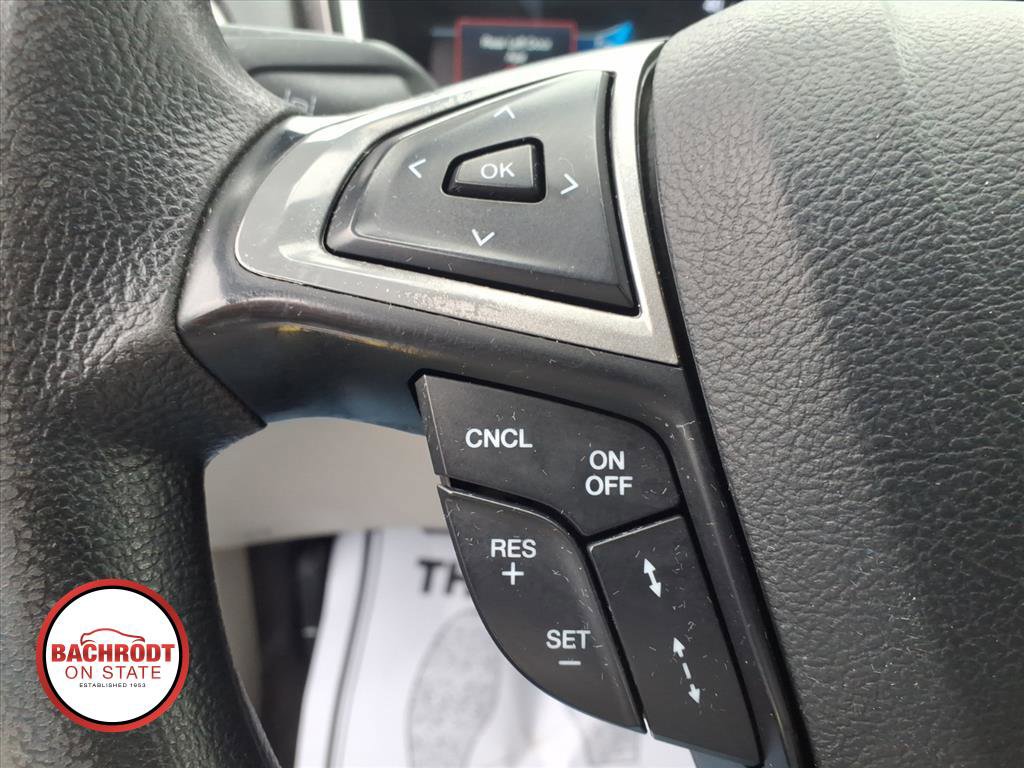 Used 2019 Ford Fusion SE FWD image 19