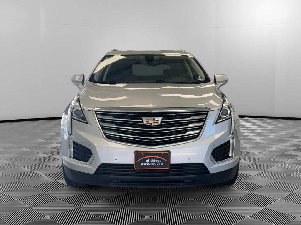Used 2019 Cadillac XT5 Luxury AWD/4WD image 3