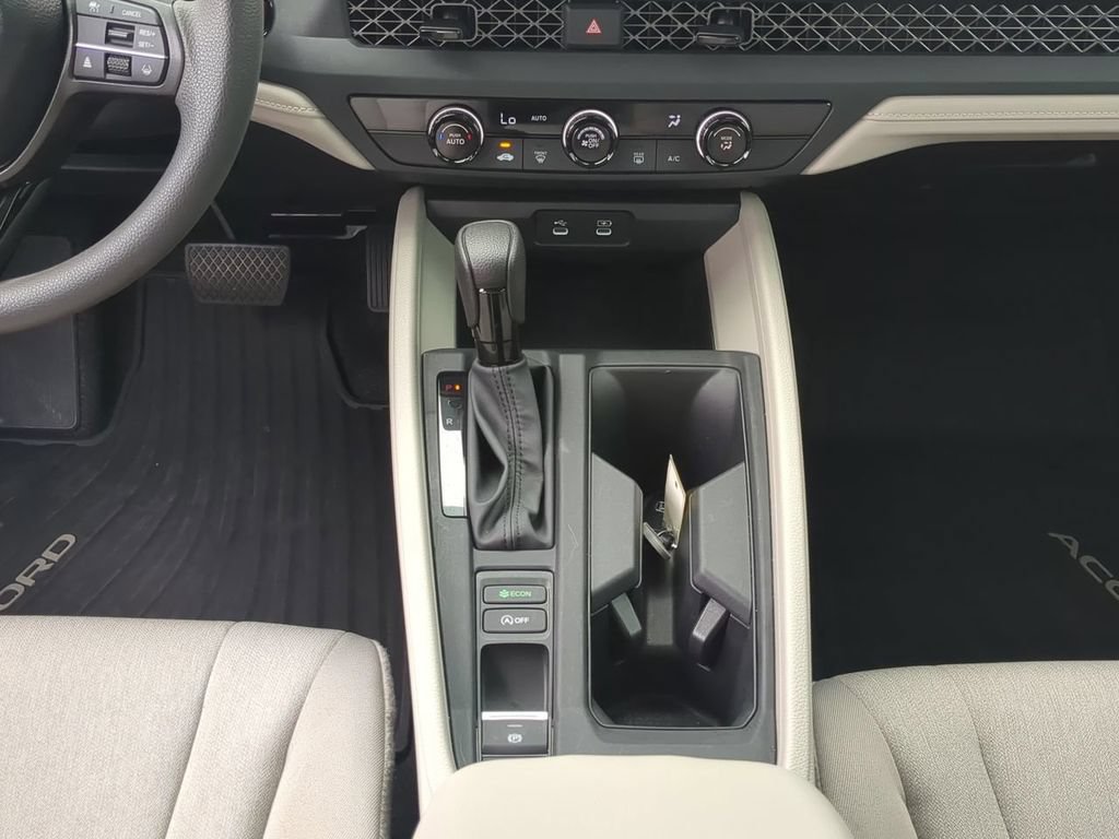 Certified 2025 Honda Accord LX image 16