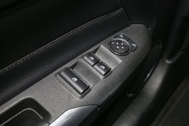 Used 2017 Ford Mustang GT Premium RWD image 32