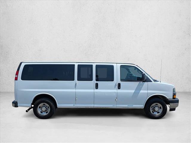Used 2019 Chevrolet Express 3500 LT w/ LT Preferred Equipment Group RWD image 4