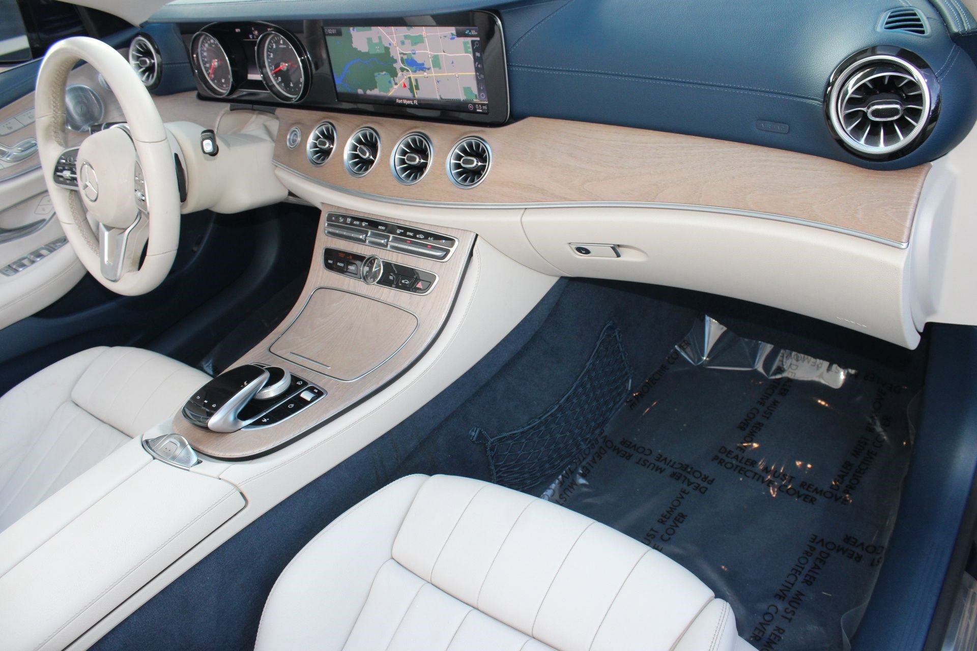 Used 2019 Mercedes-Benz E 450 Cabriolet image 37