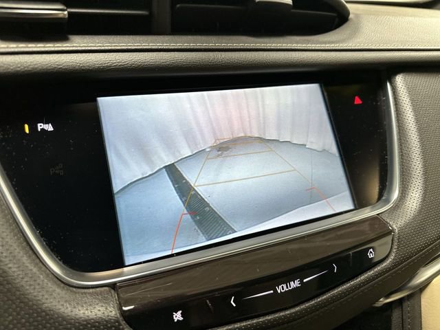 Used 2018 Cadillac XT5 FWD image 12