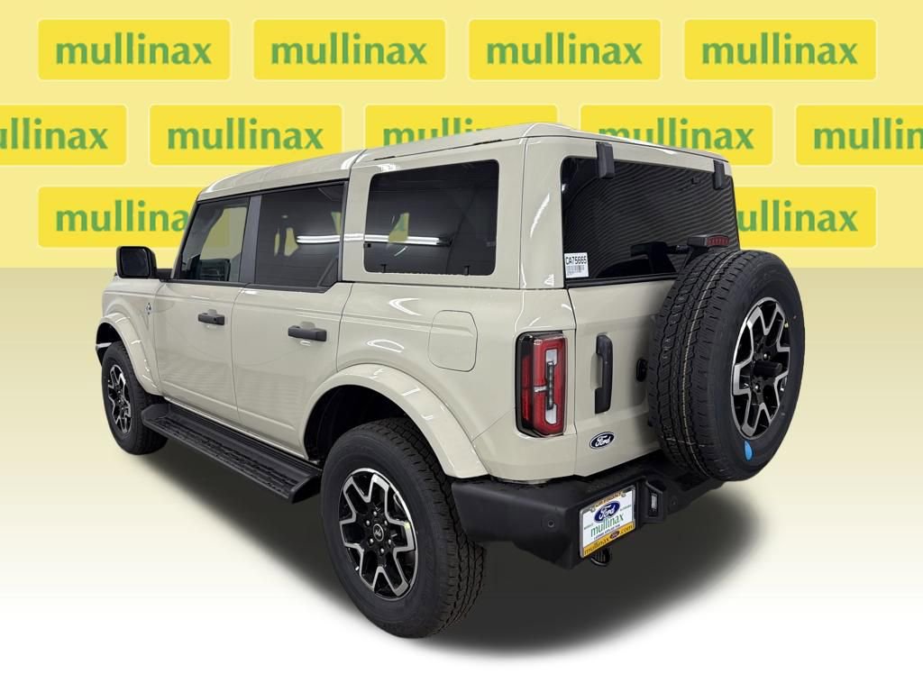 New 2026 Ford Bronco Outer Banks AWD/4WD image 9