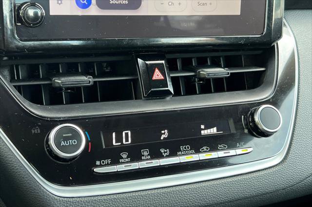 Certified 2024 Toyota Corolla LE FWD image 20